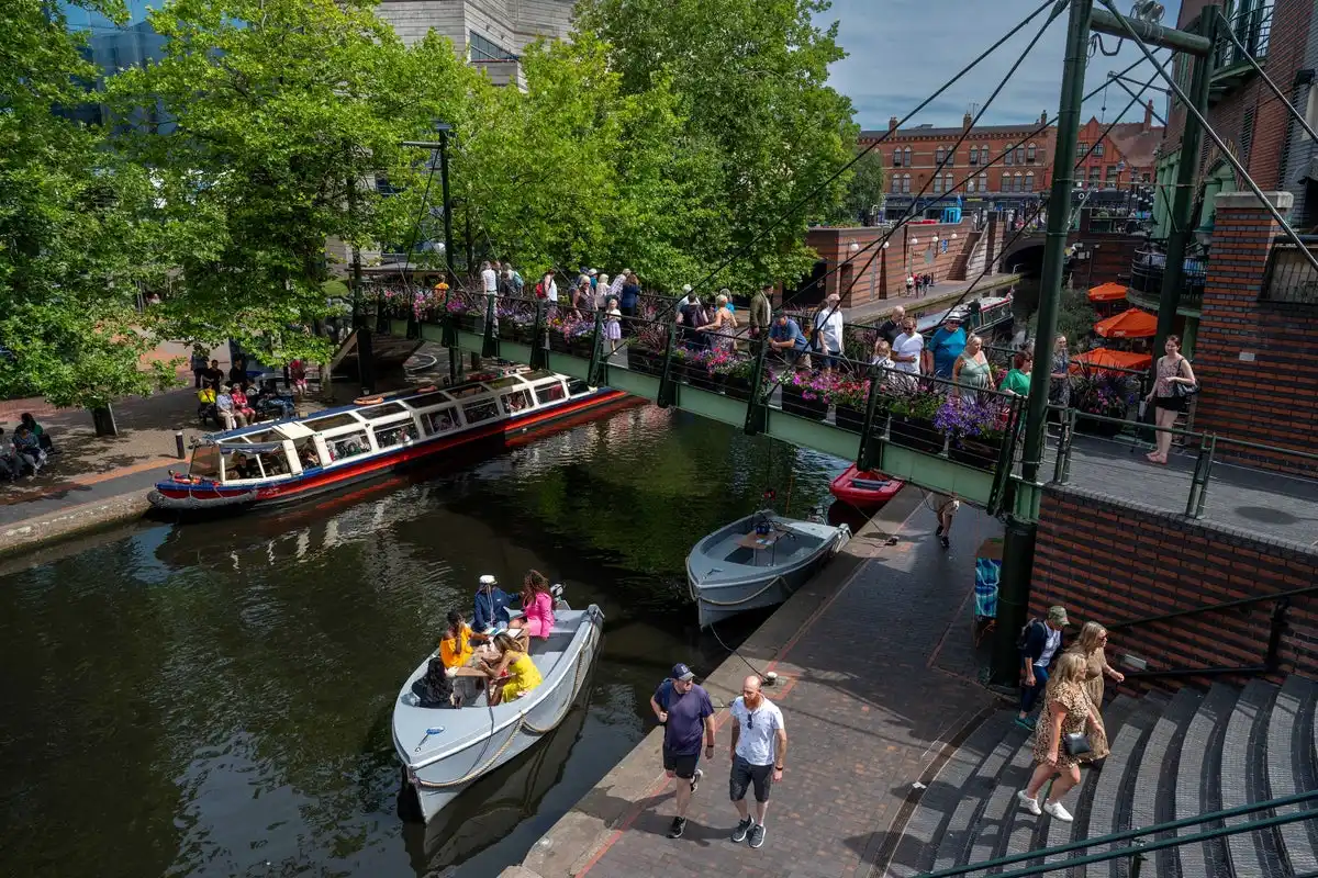 Birmingham devine destinatia neașteptată pentru o escapadă de weekend cultural