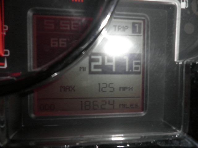 OLYMPUS-DIGITAL-CAMERA