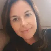 Carla R.