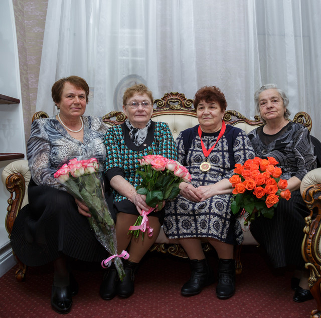 74.jpg