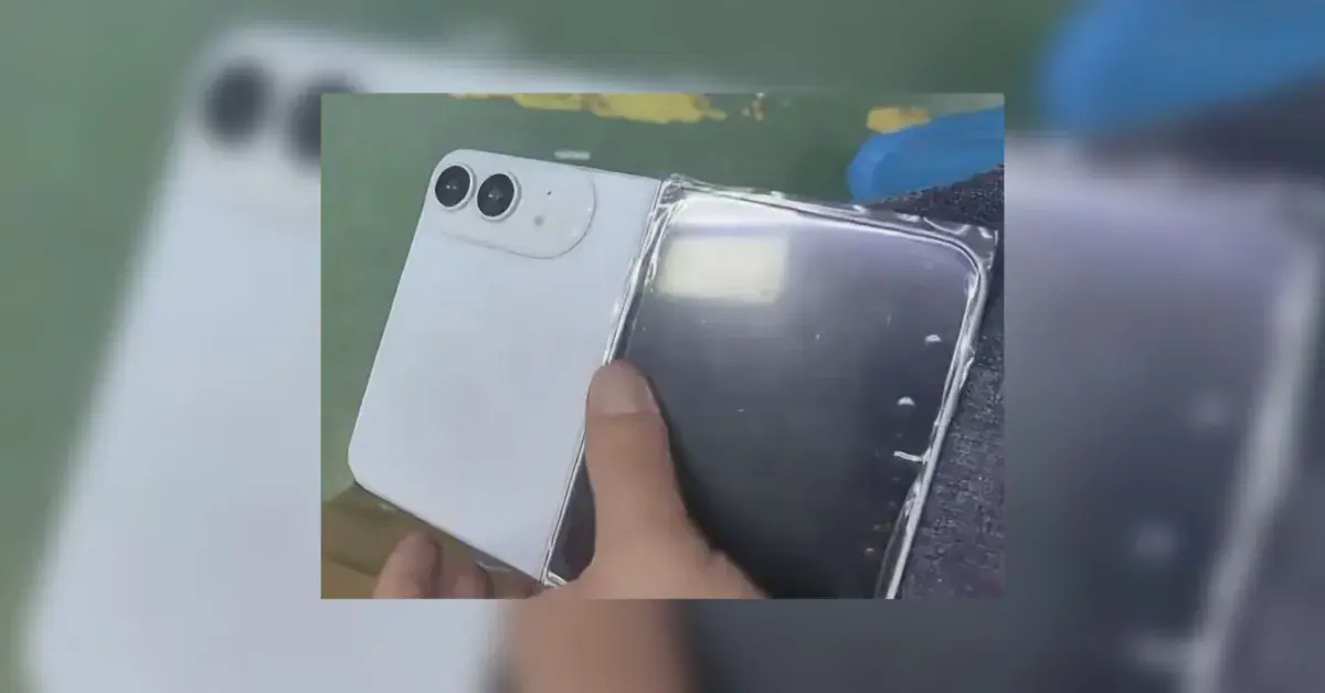 Dummy Model Reveals Potential Design of iPhone Ultra in White