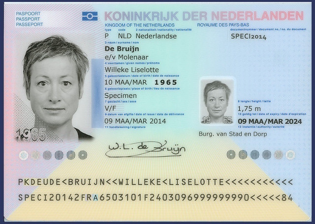 PASSPORT DEU FRA.jpg