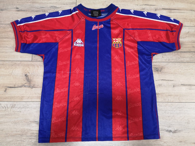 barca-97-home-pulls1.jpg