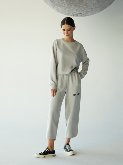 https://i.ibb.co/xFfFfJ8/SS21-WJ347-1.jpg