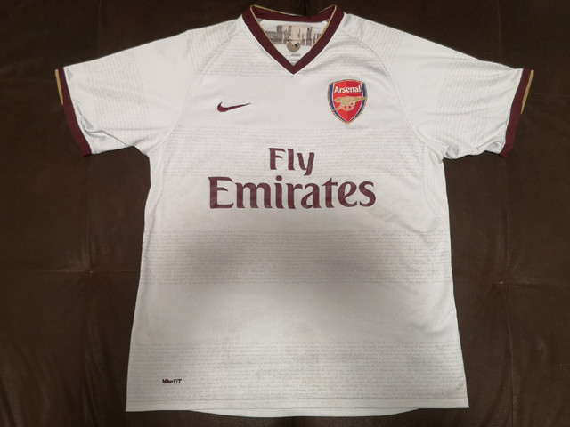 arsenal-07-away2