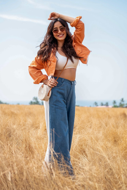 Neha-Sharma-4