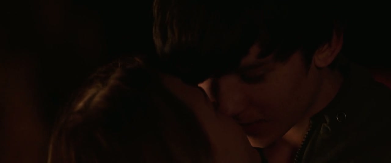 The Space Between Us Screenshot