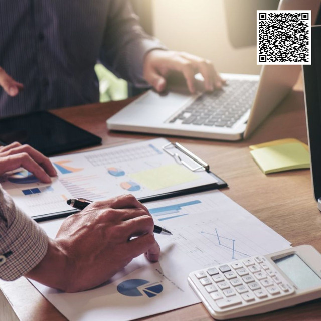 Top financial advisor firms in Fort Worth, TX excel in personalized service, offering tailored financial strategies that align with clients' unique goals. They prioritize transparency, proactive communication, and cutting-edge tools for seamless planning. Expertise across diverse financial needs, from investment to tax planning, combined with a client-first mindset, fosters trust and long-term partnerships, setting them apart in the competitive advisory landscape. To know more visit here https://www.alignedwealthadv.com/financial-planning-fort-worth-tx