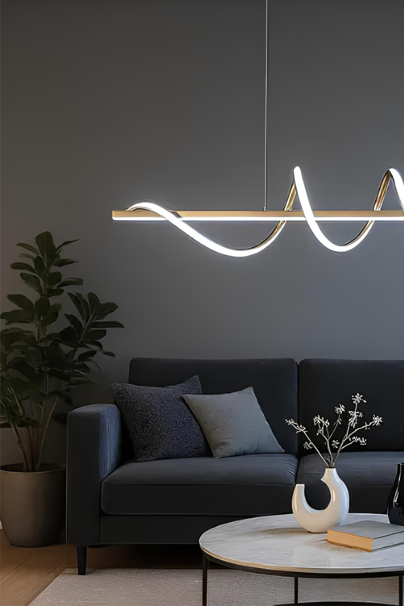 Detalhe arquitetural com ilumina��o cinematogr�fica