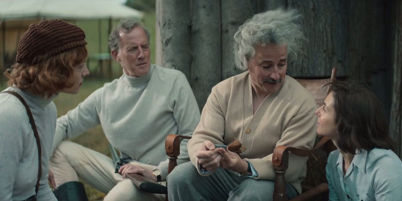 Einstein and the Bomb Screenshot