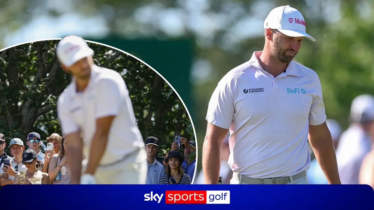 Clark Faces Hostile Crowd at US Open