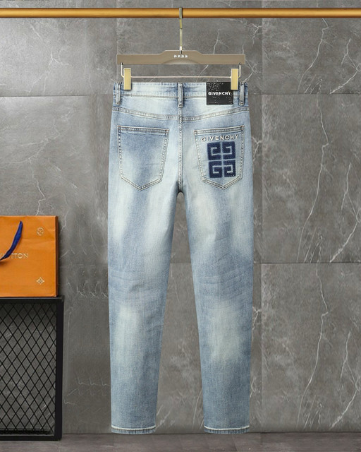 f2da58d3