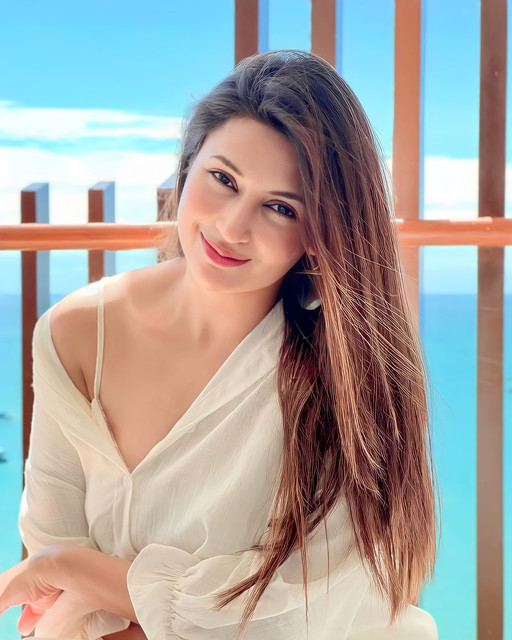 Divyanka.jpg