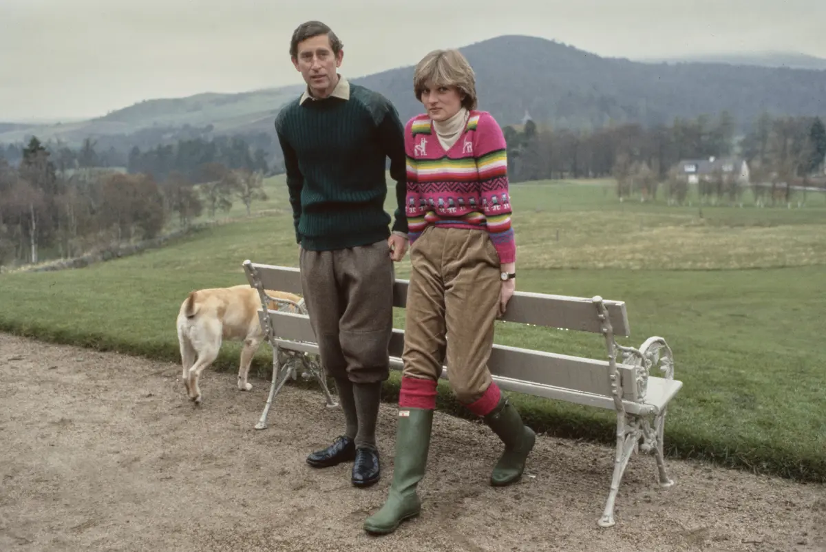 Princess Diana’s Iconic Hunter Rain Boots Are Currently Available at a Discount