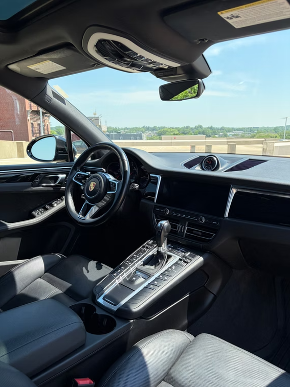 Porsche Macan photo 4