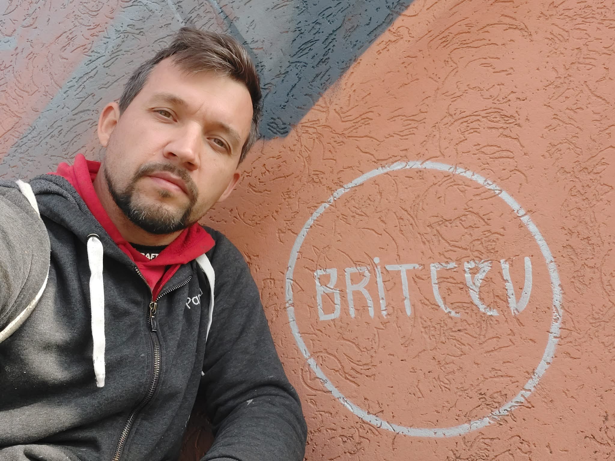 Олександр Брітцев присвятив футболу свій новий мурал в Олександрівці Новини Кропивницького і Кірово