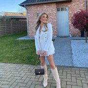 Elize-Mol-Wallpapers-Insta-Fit-Bio-2