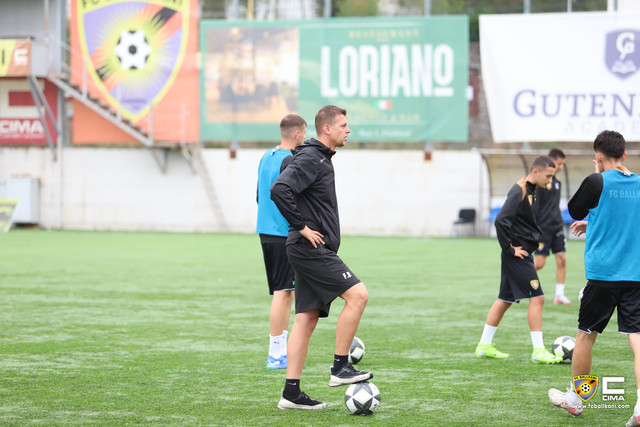 IMG-1960.jpg