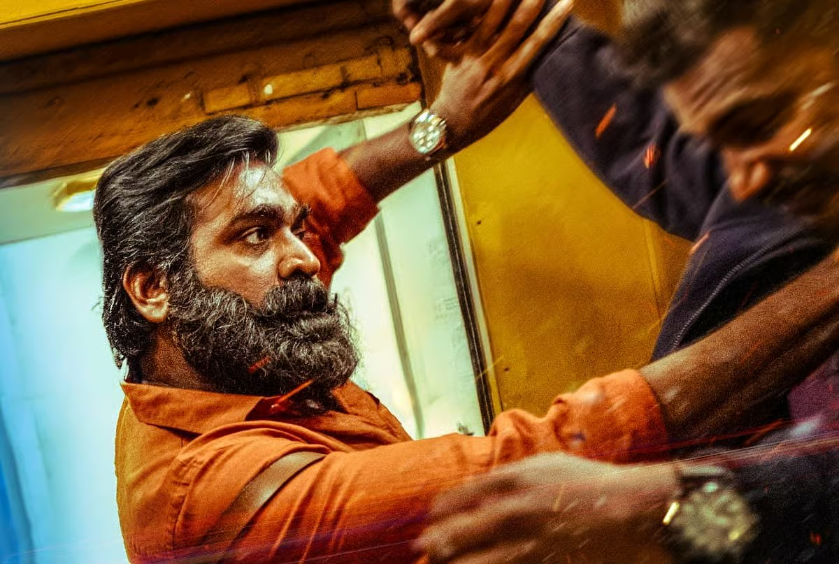 teaser-released-for-the-movie-train-directed-by-mysskin
