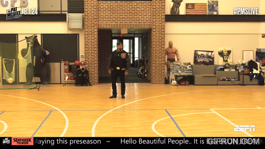 [Image: 09ec0d105443447fac6bc8f3bbf88d7b.gif]