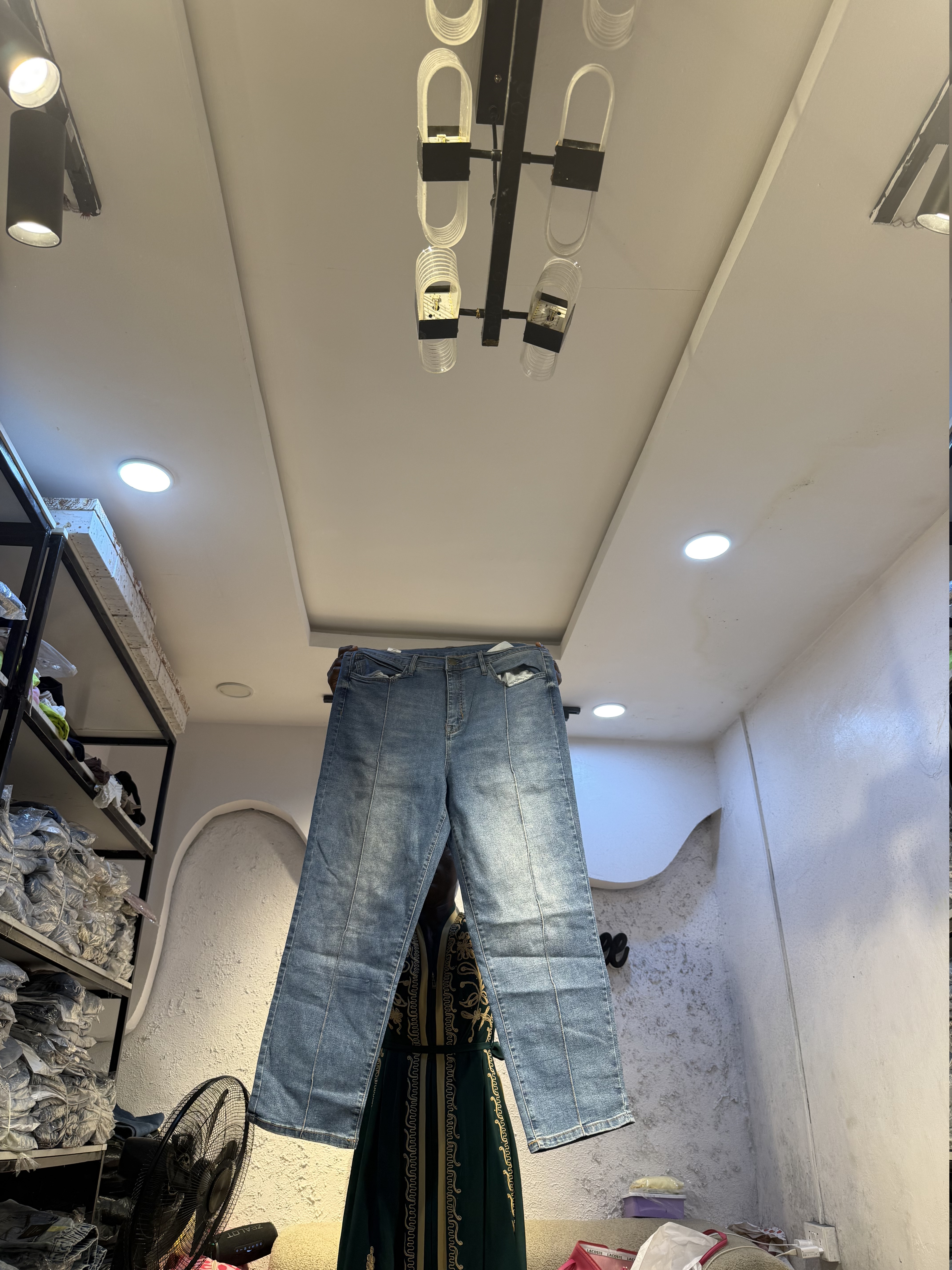 Waist 36