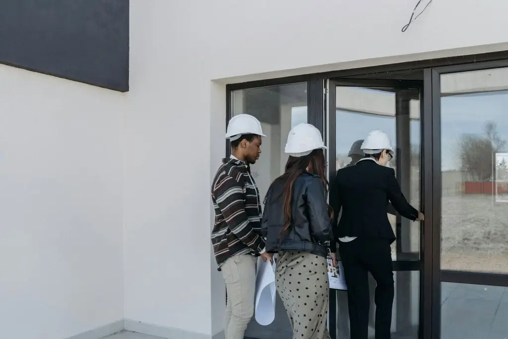 Renovare sau schimbare de locuință: cum alegem varianta potrivită