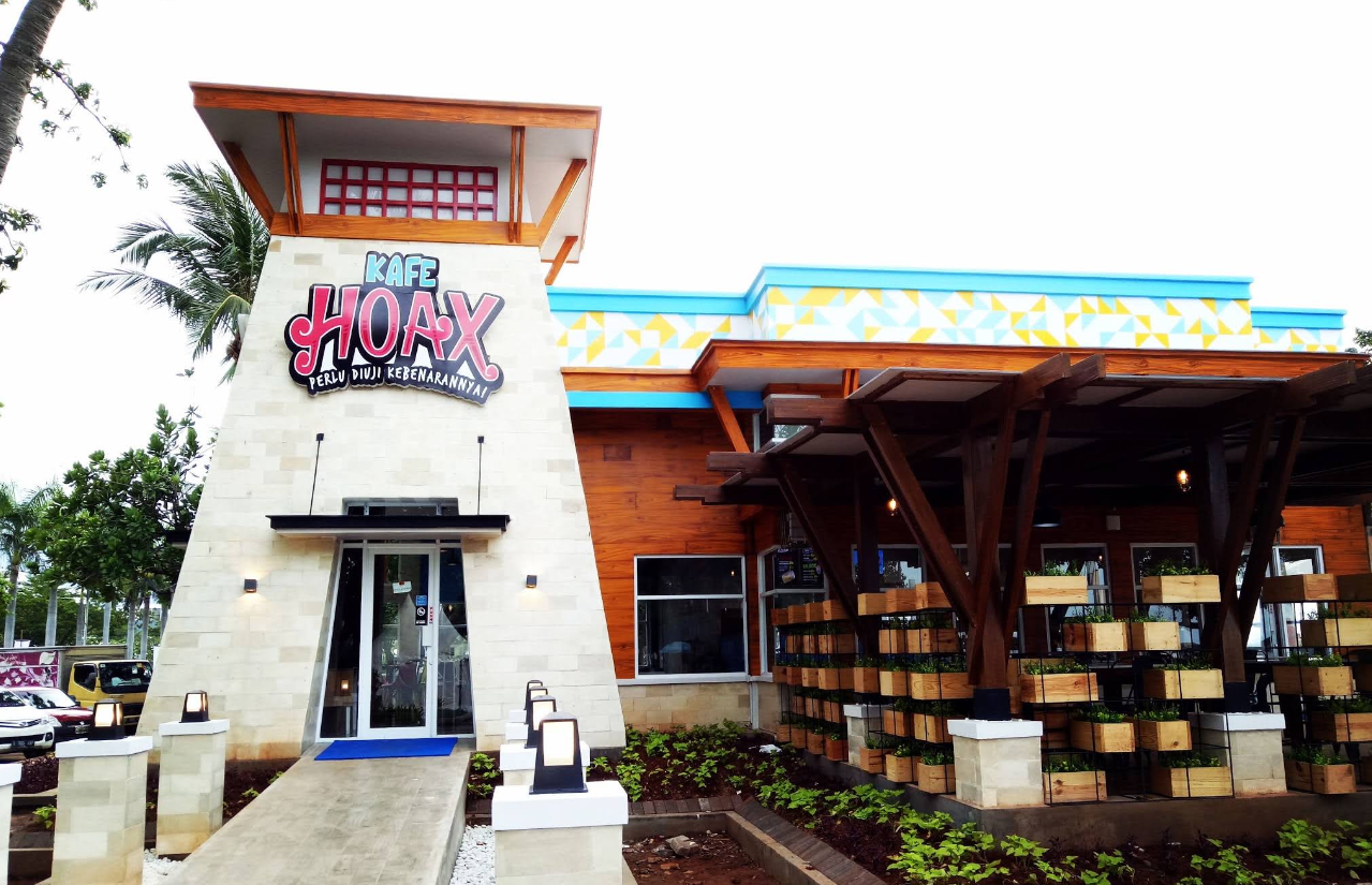 Kafe Hoax.
