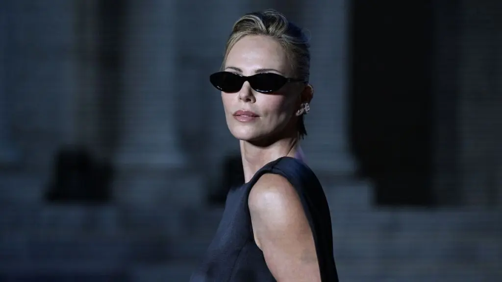 Charlize Theron's Daring Premiere Look