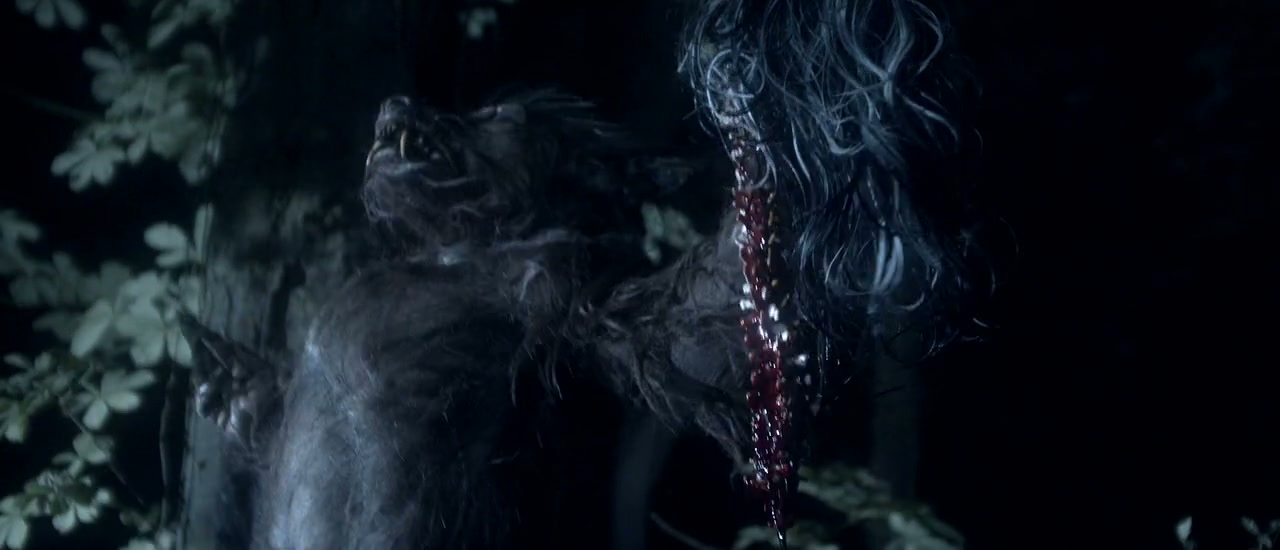 A Werewolf in England Screenshot