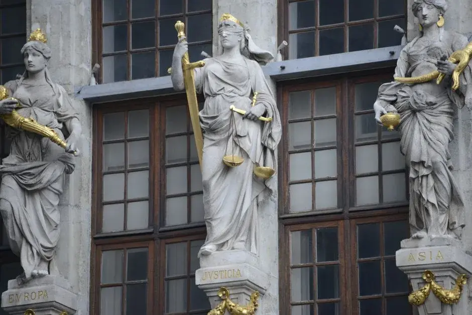 PNL sub asediu: Scandalurile judiciare zguduie partidul