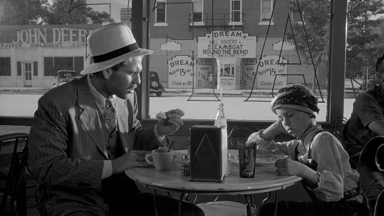 Paper Moon Screenshot