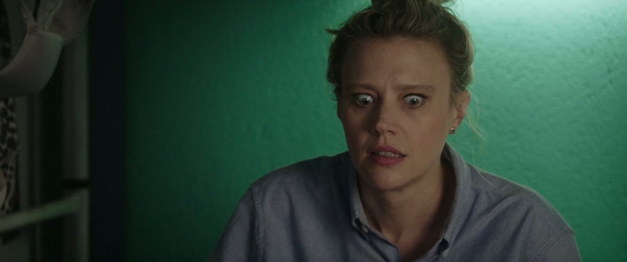 The Spy Who Dumped Me Screenshot