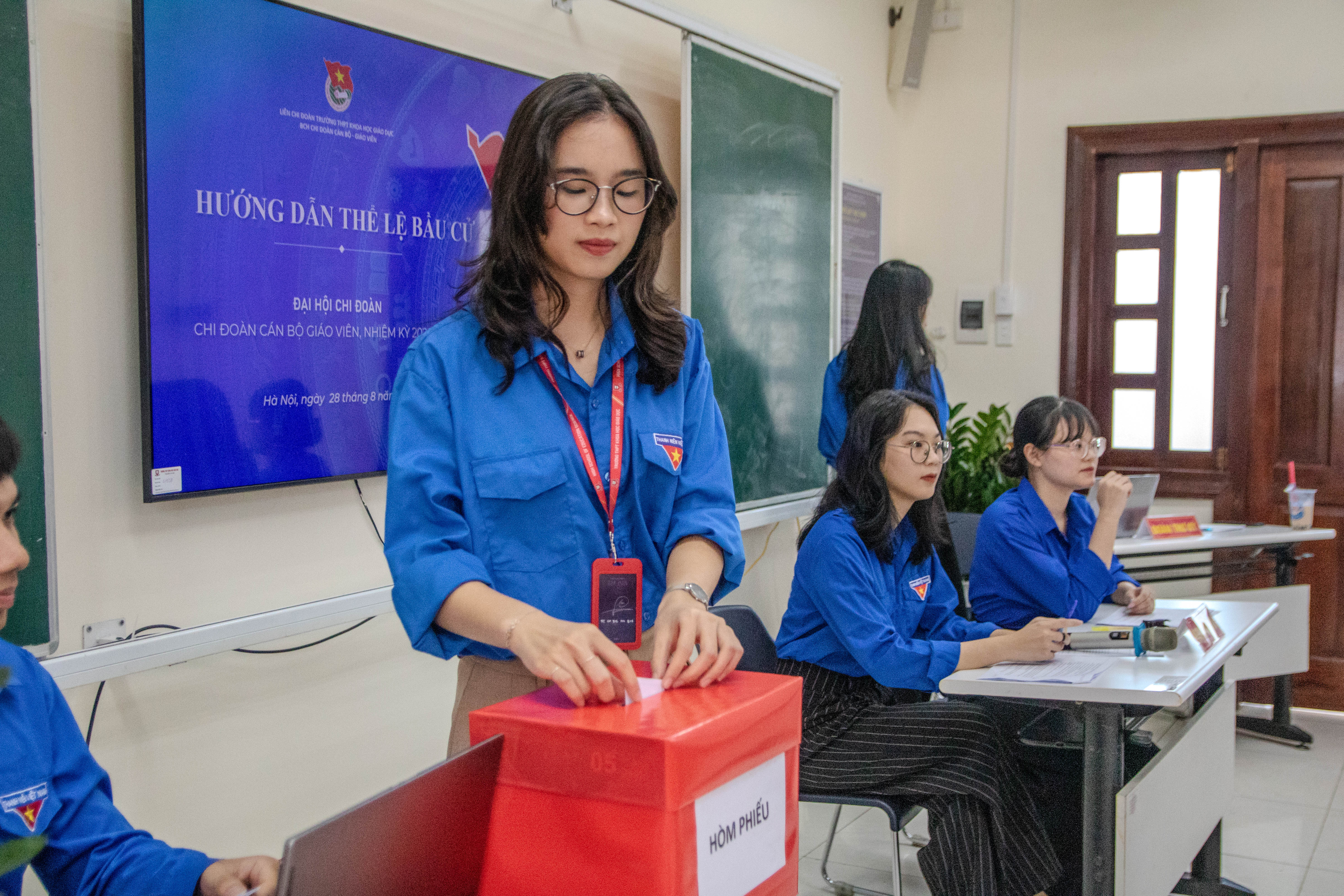 Đại hội Chi đoàn 9