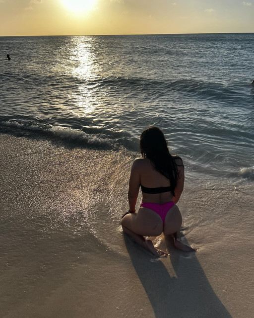 VALENTINA-VALLEJO-3