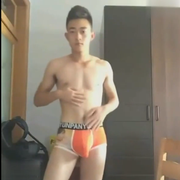 d770巨根健身教练