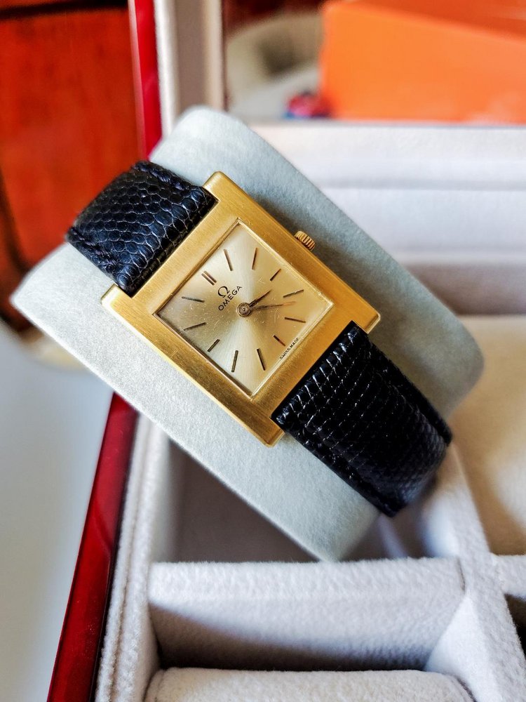Omega Vintage 18K Men's Tank Ultra Thin 