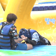 RUN BTS 85 (1)