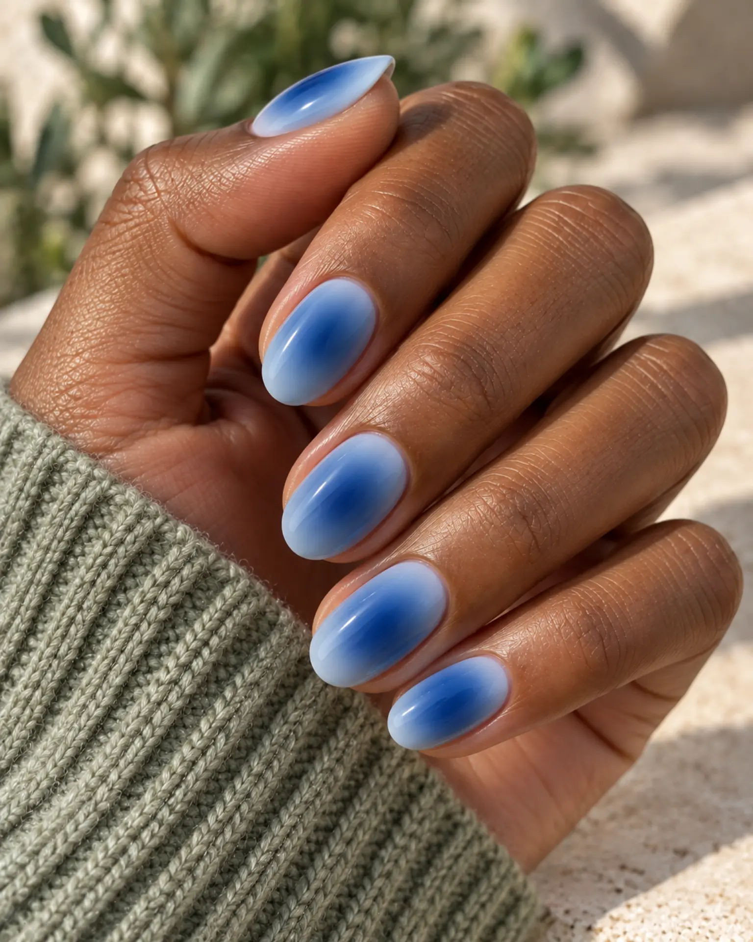 Blue Tonal Aura Fade manicure inspiration for blue nail ideas