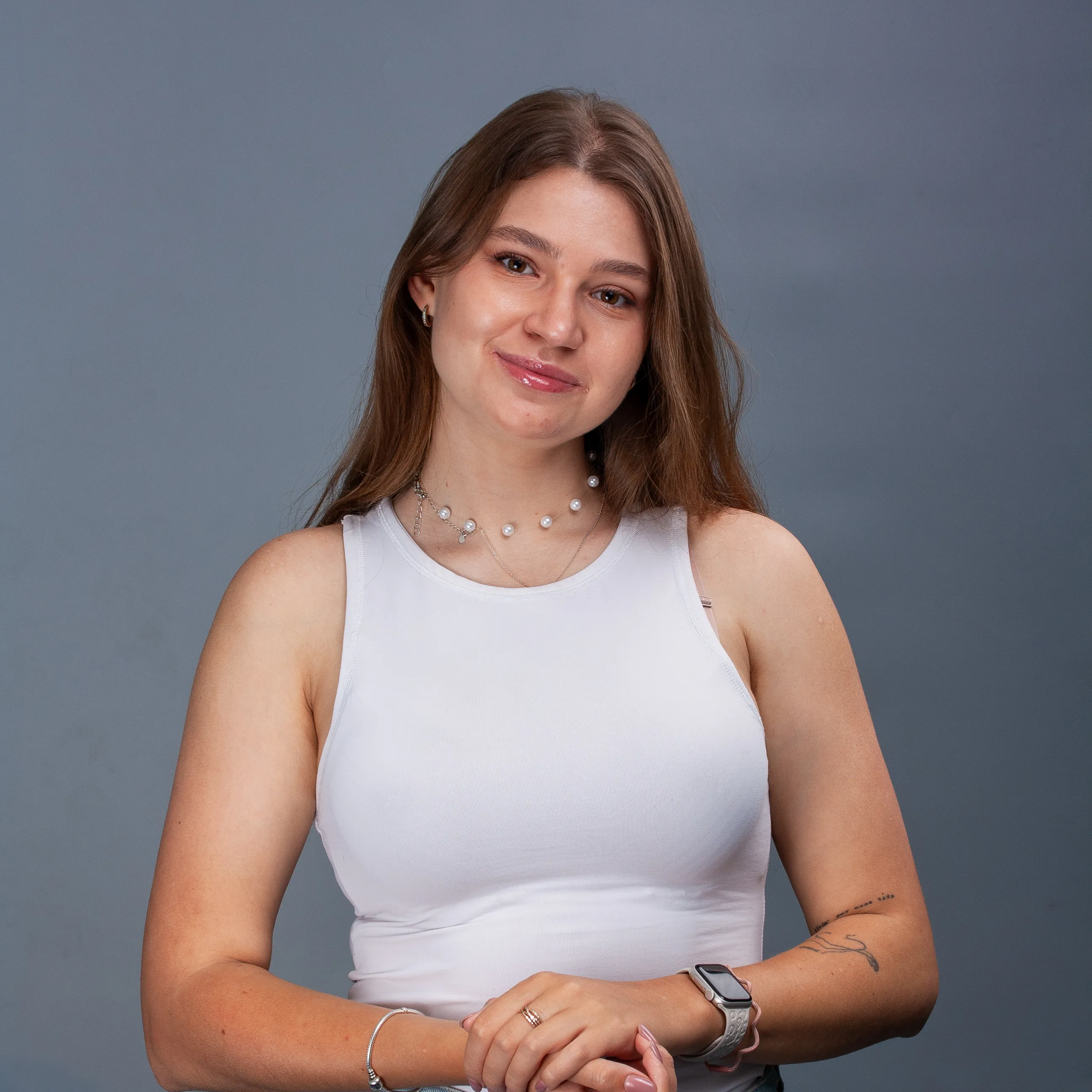 Настя — викладачка