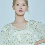 mi yeon g i dle 1329528