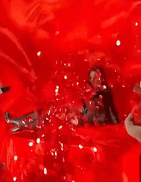 https://i.ibb.co/yBvNn4q/Sica-FASHION.gif