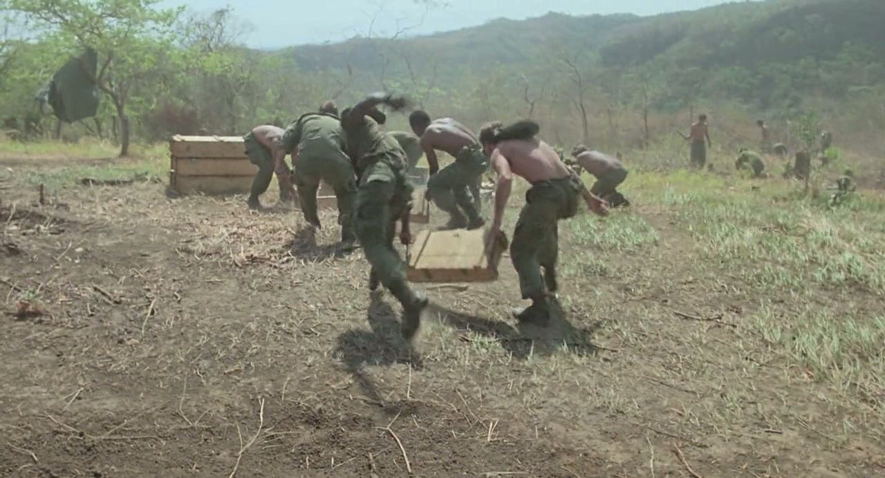 Platoon Screenshot