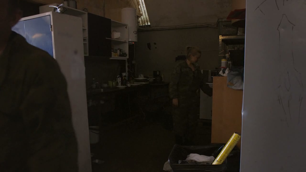 Into the Deep: The Submarine Murder Case Screenshot