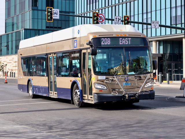 xn40 082