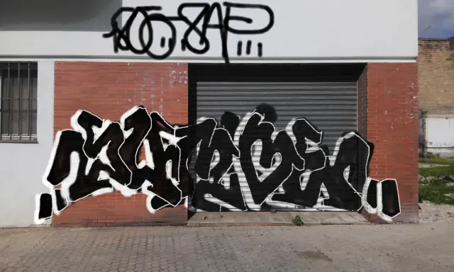 Graffiti artwork by Sumoe