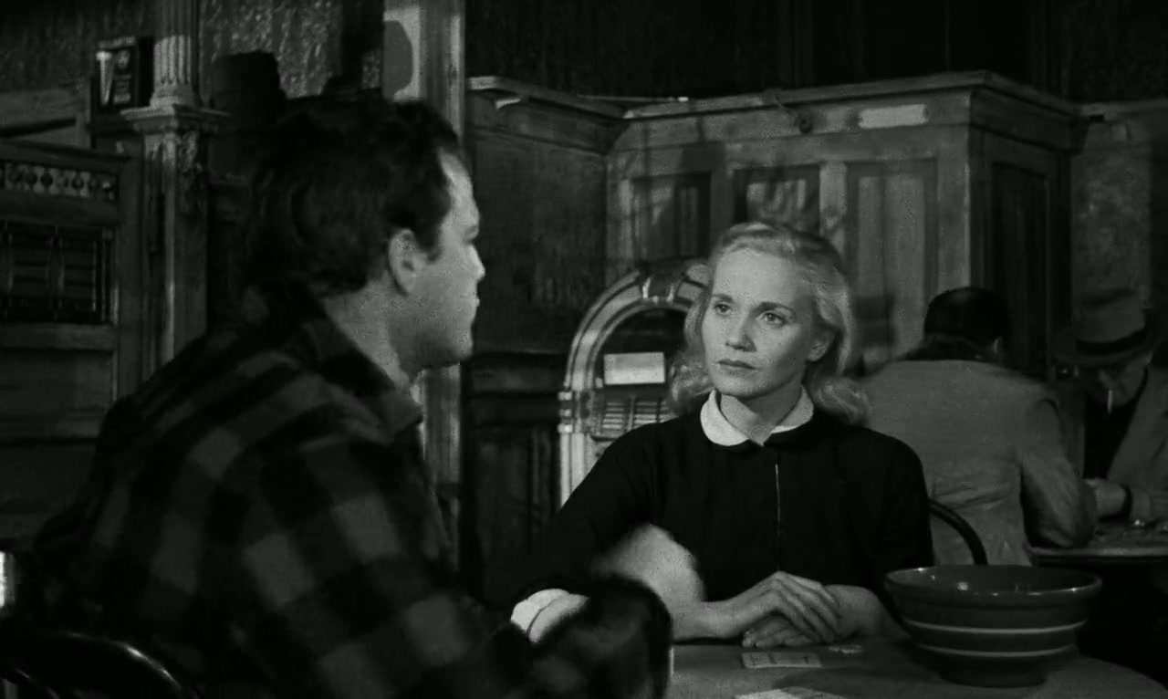 On the Waterfront Screenshot