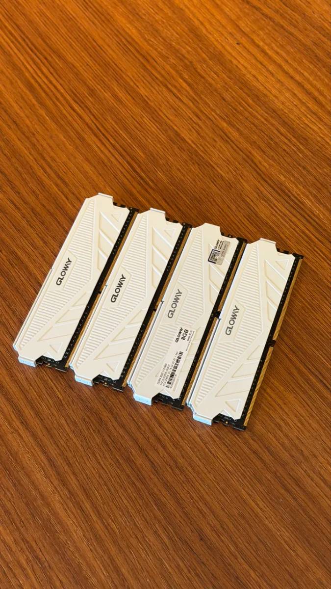 Memoria ram 32gb DDR4 3200 Glowy