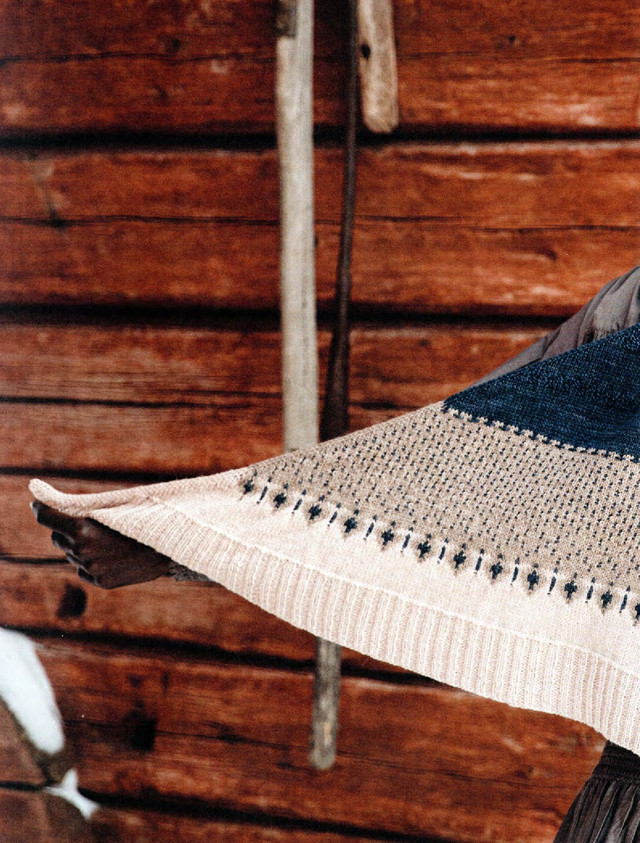 Laine-52-Weeks-of-Shawls-2022-86