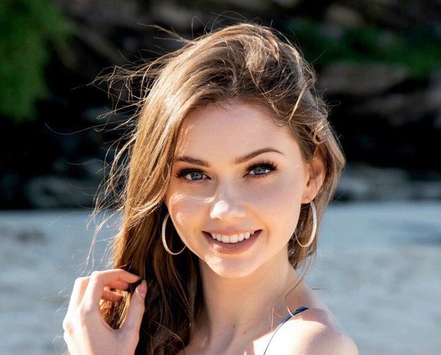 Dana-Rae-4.jpg