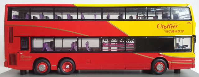 CM111 right.jpg
